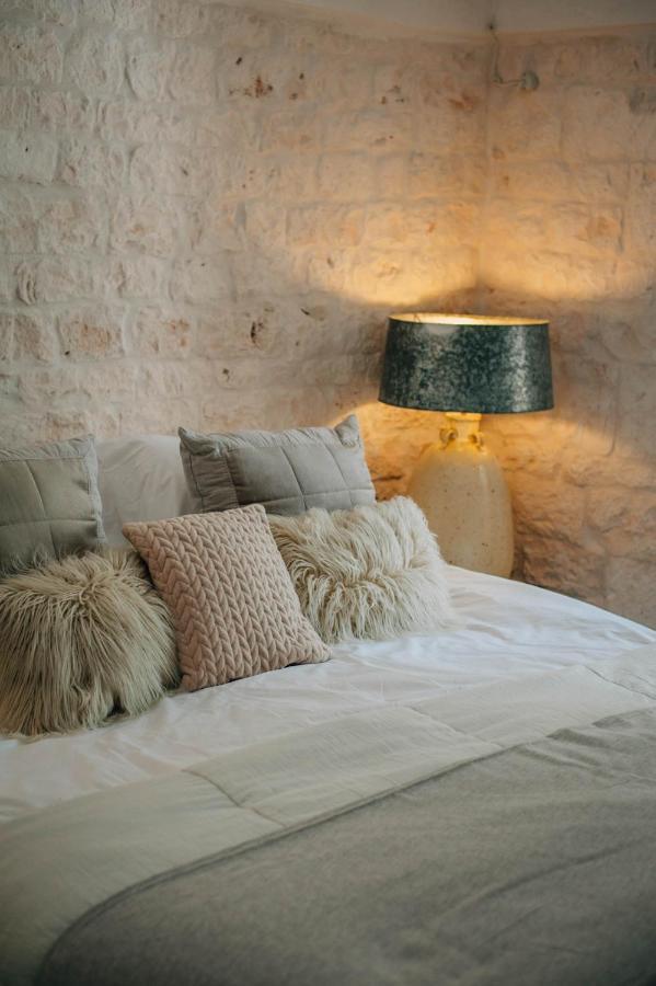 yours trulli Martina Franca Extérieur photo